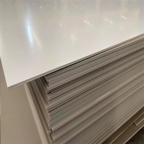 แผ่นผสมอัลลูมิเนียมกันไฟ พร้อมเคลือบ PVDF และสีนาโนเมตรที่ทําความสะอาดเองเพื่อความทนทานและอายุยืนที่ดีที่สุด