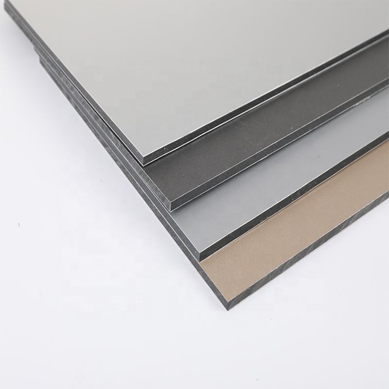 4*0.3mm PVDF โผ่นผสมอะลูมิเนียมเคลือบ ACP สําหรับวัสดุก่อสร้างและตกแต่งภายนอก