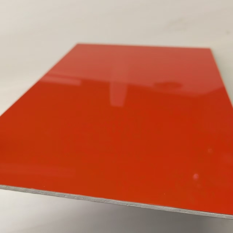 แผ่นผสมอลูมิเนียมกันไฟเบาๆ พร้อมเคลือบ PVDF และเคลือบ Nano-PVDF เพื่อการติดตั้งและบํารุงรักษาง่าย