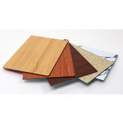แผ่นผสมอัลลูมิเนียมไม้ป้องกันด้วย PVDF Film Lamination สําหรับการปกป้องพื้นผิวที่ดีกว่า