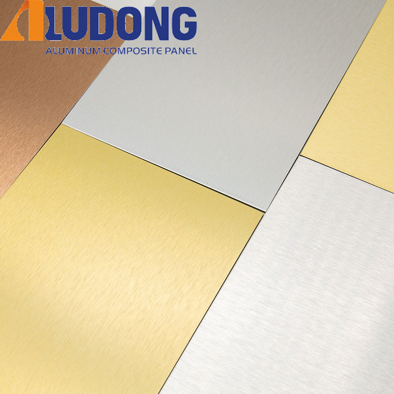การบรรจุที่ปลอดภัย Anodized Brushed ACP / ACM 4 มม, ความร้อนและกันไฟสําหรับบ้านคอนเทนเนอร์การจัดส่งเร็ว