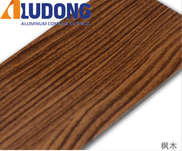 ผู้ผลิตโดยตรง 5 มม. ลายไม้ ACP PVDF เคลือบ, ป้องกันรังสียูวีและทนไฟสำหรับผนังม่าน 24/7 สนับสนุนทางเทคนิค