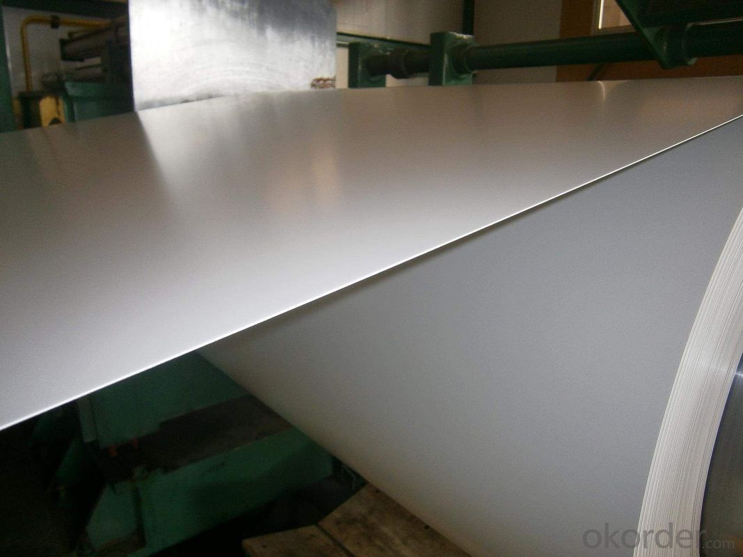 พานอลูมิเนียมประกอบกระจ่างสูง พร้อมเคลือบ PVDF ป้องกันสุดยอดสําหรับพื้นผิวอาคารของคุณ