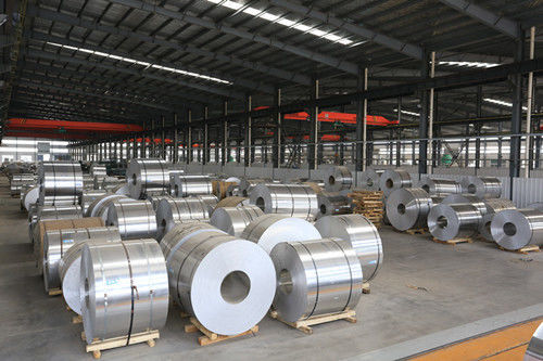 การเคลือบ PVDF โคลล์อลูมิเนียมที่ได้รับการรักษาก่อนสําหรับการผลิต ACP การตกแต่งผนังภายนอก