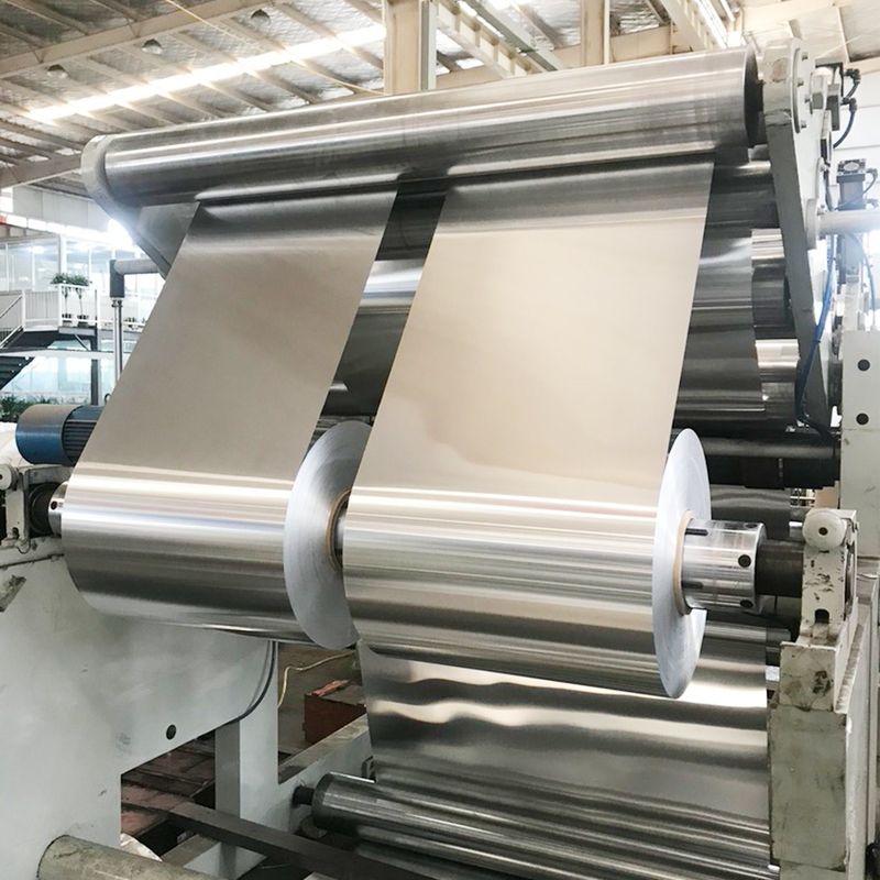 การเคลือบ PVDF โคลล์อลูมิเนียมที่ได้รับการรักษาก่อนสําหรับการผลิต ACP การตกแต่งผนังภายนอก
