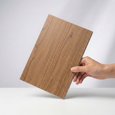 ในคลัง 1220*2440mm แผ่นอัลลูมิเนียมต้านการขีดข่วน PE PVDF ผิวเคลือบ