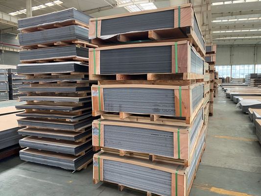 การเคลือบ PE/PVDF ACM ความกว้าง 1220mm สําหรับสินค้าที่ยั่งยืนและยาวนาน